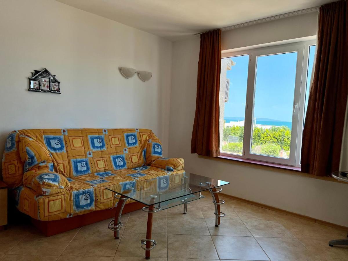Private One-Bedroom Apartment With Balcony In Sozopol By Flat Mаnаger Екстер'єр фото